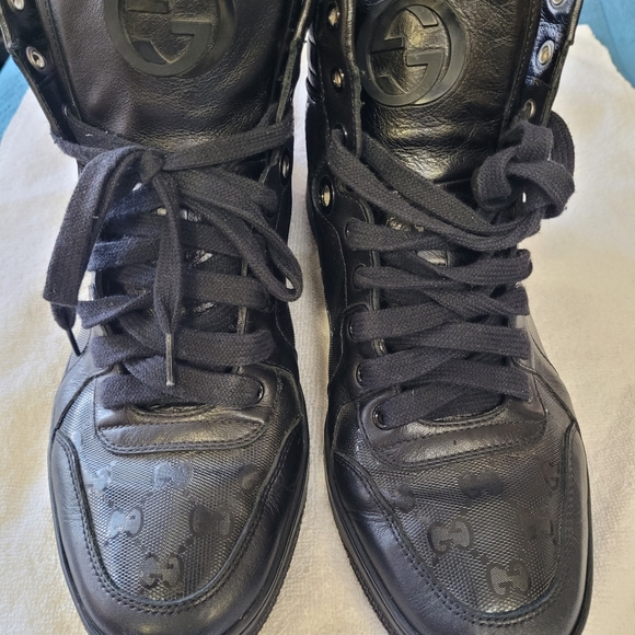 COPY - ⭐️ Gucci shoes size. 6.5 ⭐️ - Picture 5 of 13